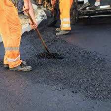 Best Asphalt Driveway Installation  in Newpt, OR